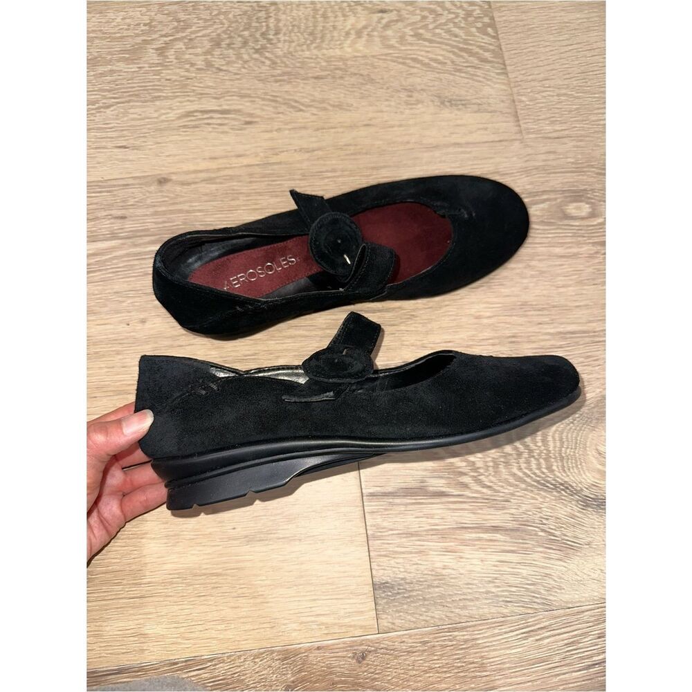 W7 NEW Aerosoles Black Suede Mary Jane Flats